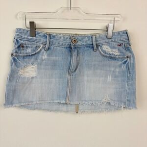 Hollister VTG Y2K Size 3 Micro Mini Skirt Low Rise Lite Wash Denim FrayedRaw Hem